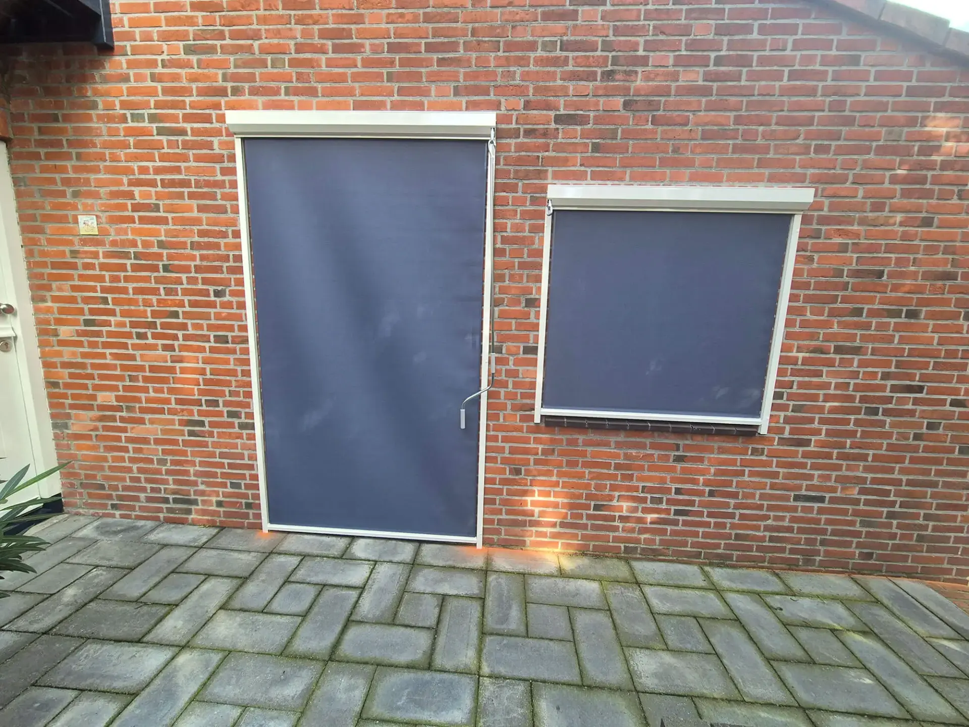 Zonwering montage woerden handbediend screens privacy